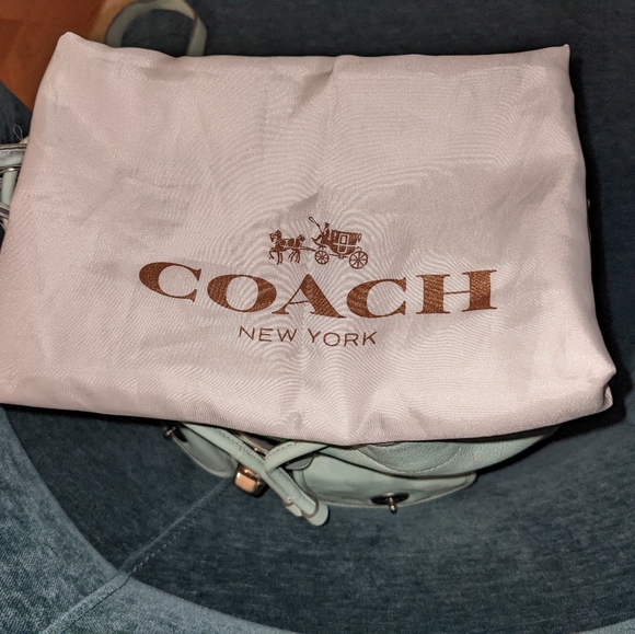 🌊Seafoam Coach Turnlock Backpack - Picture 14 of 14